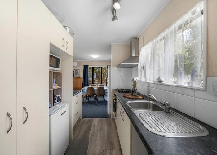  at 6 Melia Grove, Goodwood Heights, Manukau City, Auckland