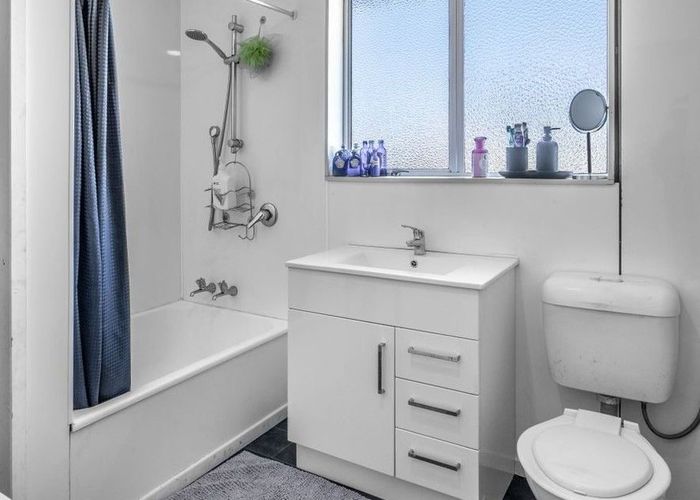  at 26 Boyne Street, Clifton, Invercargill