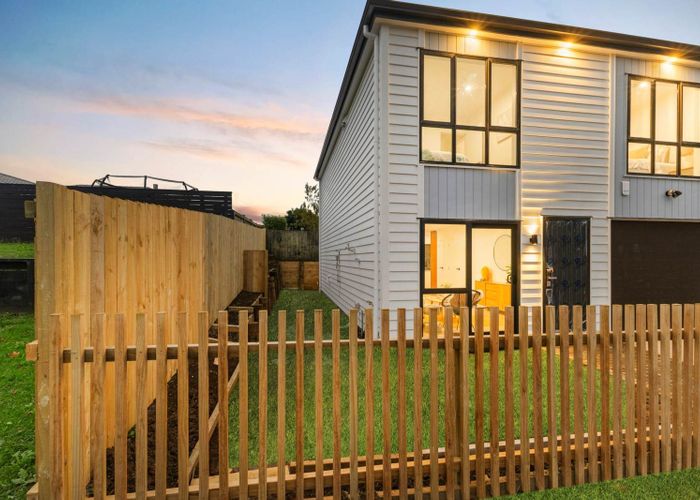  at 106A Parkhaven Drive, Rosehill, Papakura