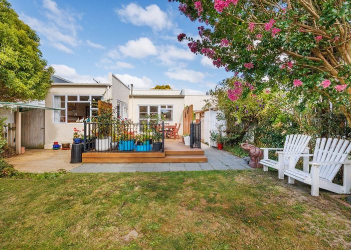  at 25 Ake Ake Avenue, Hokowhitu, Palmerston North, Manawatu / Whanganui