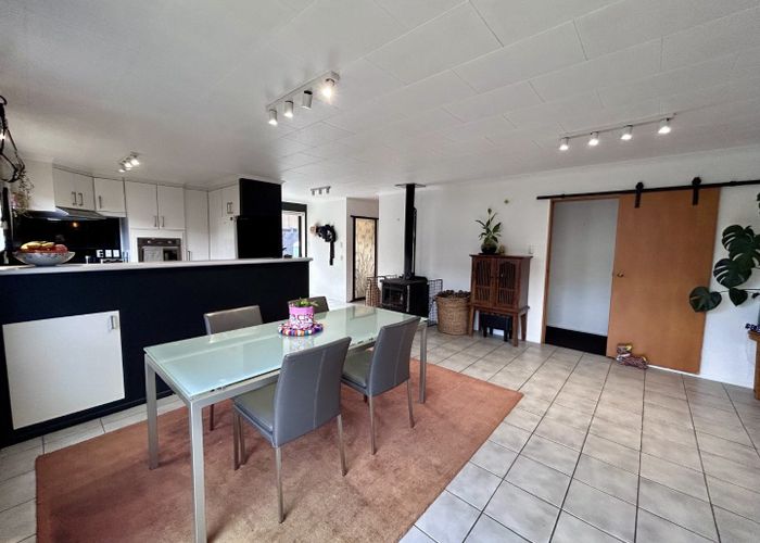  at 14 Coleridge Place, Stoke, Nelson, Nelson / Tasman