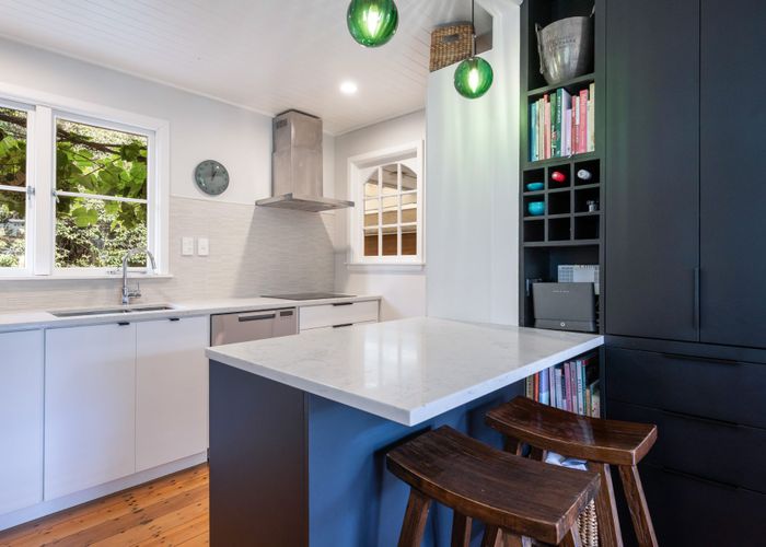  at 37 Mount Pleasant Avenue, Beachville, Nelson, Nelson / Tasman