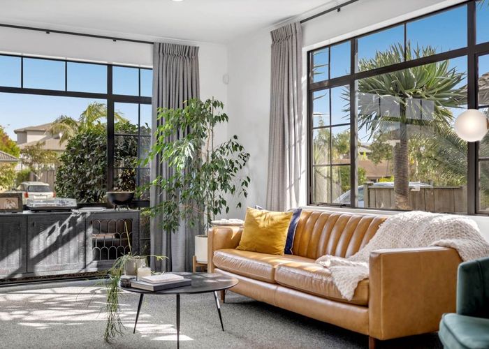  at 21 Pine Harbour Parade, Beachlands, Manukau City, Auckland