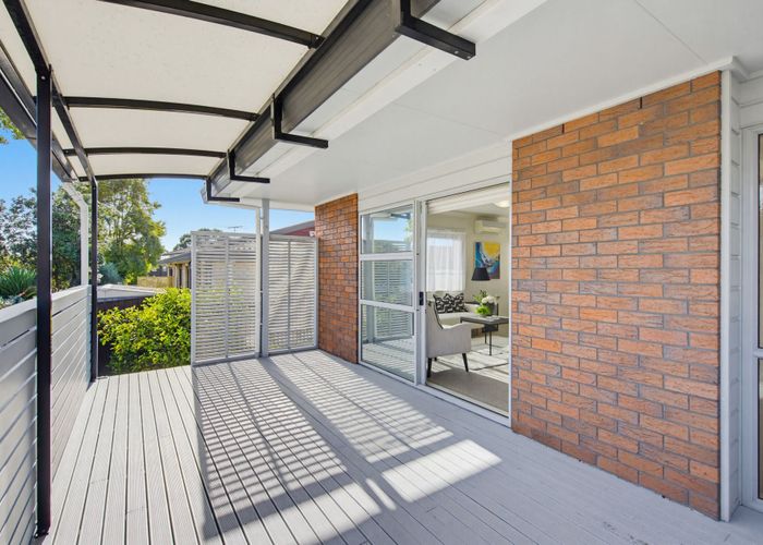  at 52 Bodi Place, Te Atatu South, Waitakere City, Auckland