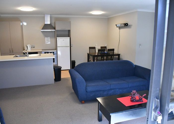  at 3/27 Hogan Street, Hamilton East, Hamilton, Waikato