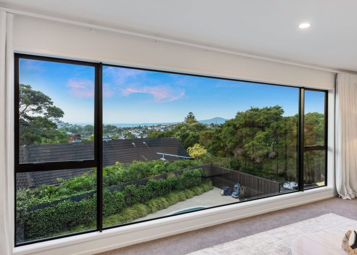  at 11 Lawndale Place, Saint Heliers, Auckland City, Auckland