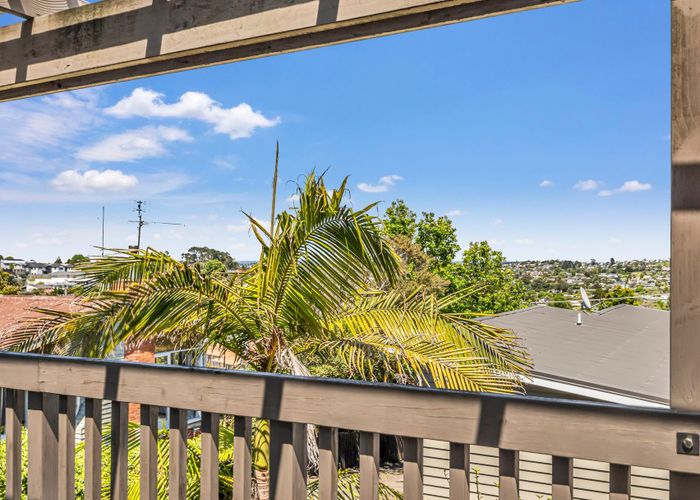  at 32A William Souter Street, Forrest Hill, North Shore City, Auckland