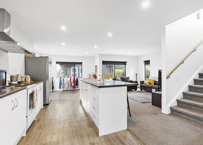  at 960C Tremaine Avenue, Roslyn, Palmerston North, Manawatu / Whanganui