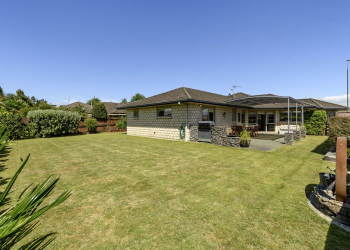  at 14 Albero Drive, Ohauiti
