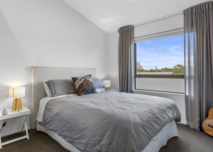  at 12 Lindsay Street, St Albans, Christchurch