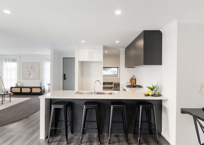  at 7 Maanihi Drive, Rototuna, Hamilton, Waikato