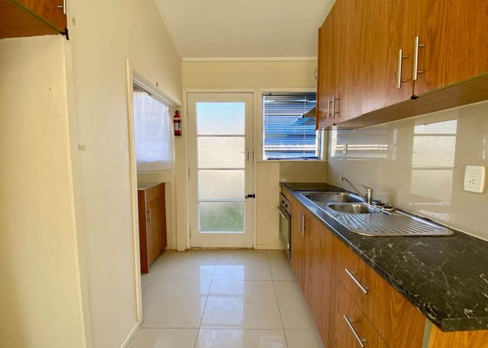  at 3/6 Almond Place, Mount Wellington, Auckland City, Auckland