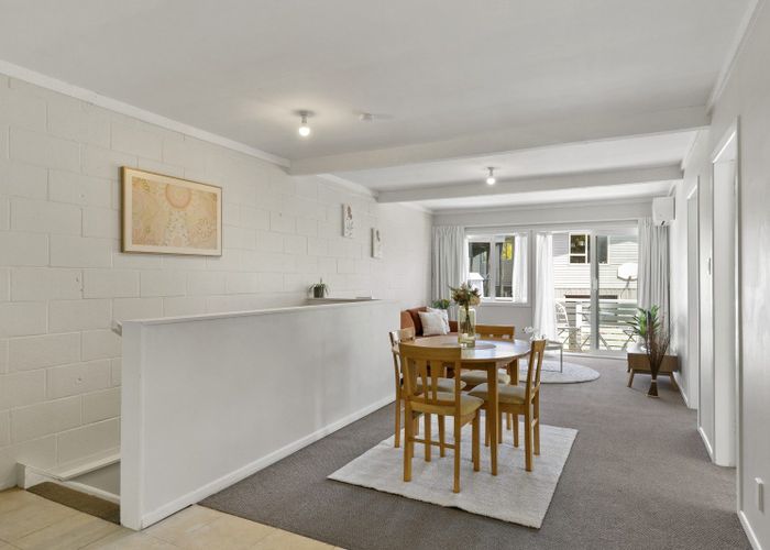  at 1/15 Bloomsbury Grove, Newlands, Wellington