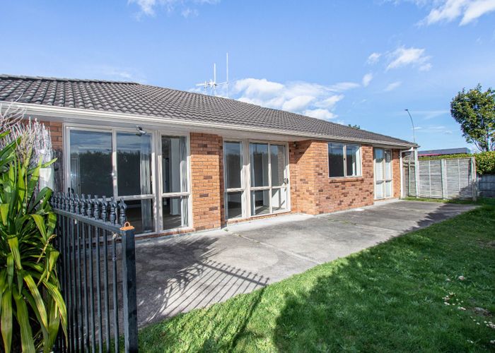  at 2 Parkside Drive, Huntington, Hamilton, Waikato