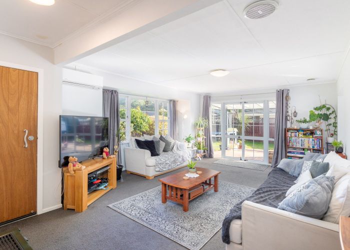  at 94 Pasadena Crescent, Totara Park, Upper Hutt, Wellington