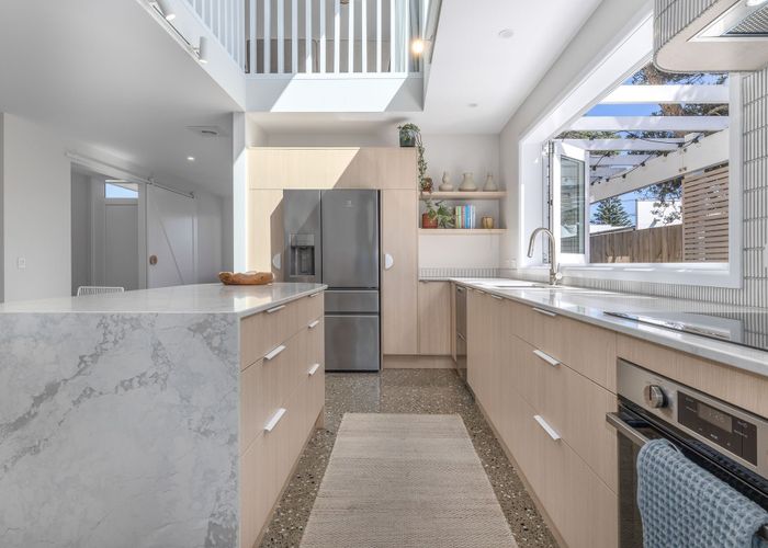  at 87 The Esplanade, Raumati South, Kapiti Coast, Wellington