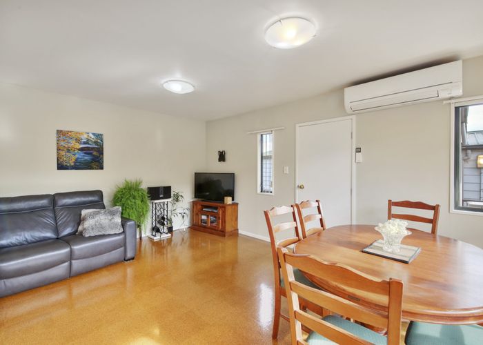  at 35 Patrick Street, St. Albans, Christchurch City, Canterbury