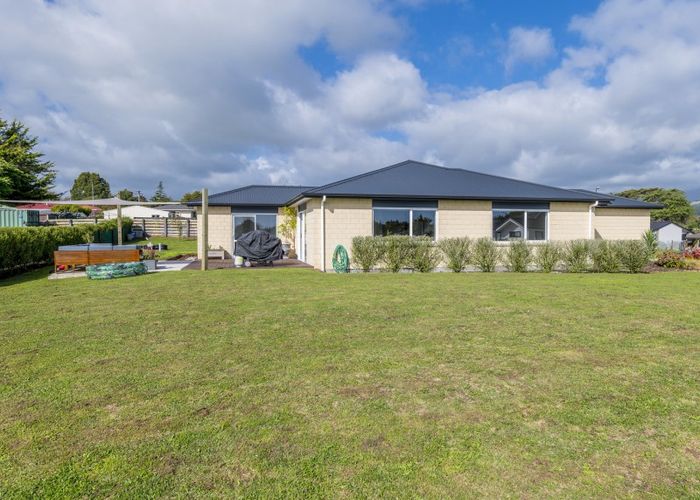  at 5 Corbin Court, Ohau, Levin