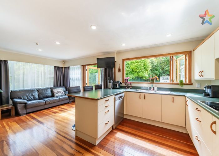  at 21 Kennedy Grove, Stokes Valley, Lower Hutt