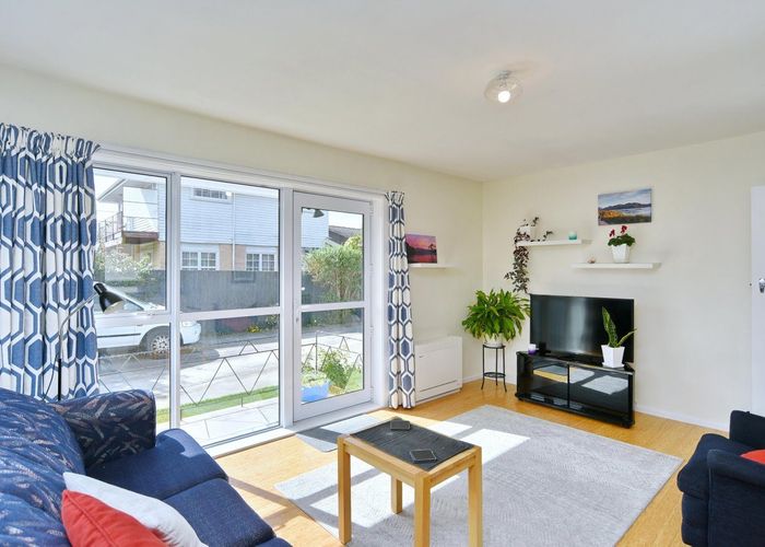  at 4/9 Division Street, Riccarton, Christchurch City, Canterbury