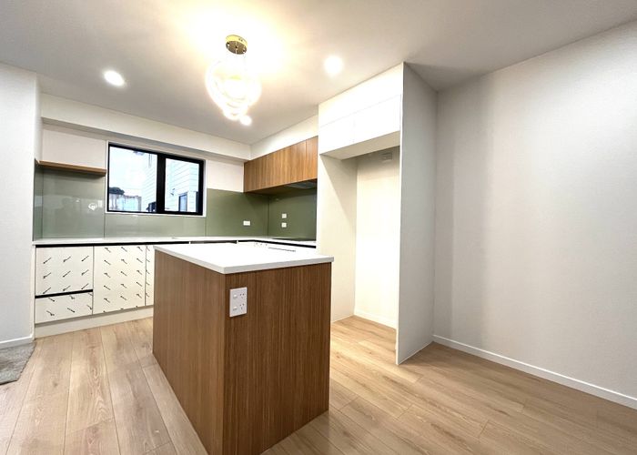  at 4 O'Connell Street, Manurewa, Auckland
