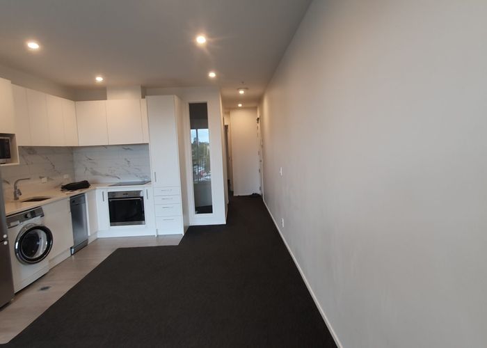  at 204/1B Soljak Place, Mount Albert, Auckland City, Auckland