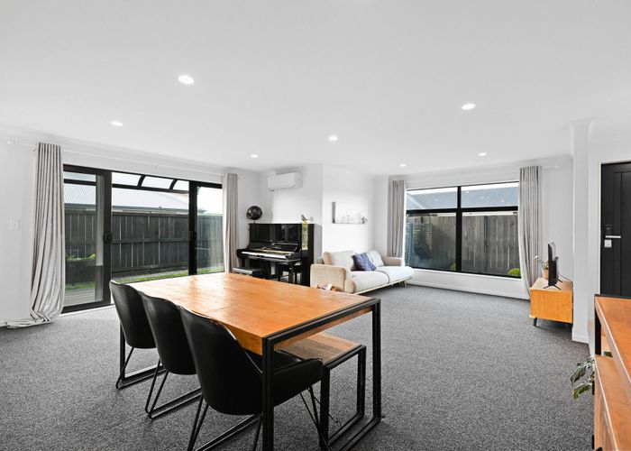  at 5 Avian Place, Flagstaff, Hamilton, Waikato