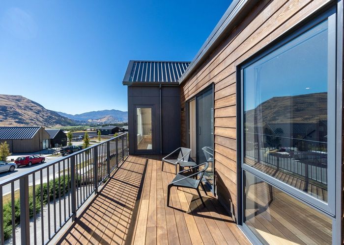  at 104 Spur Ridge Rise, Hanley's Farm, Jacks Point, Queenstown-Lakes, Otago