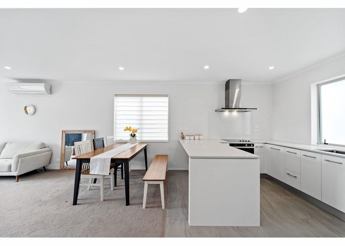  at 29 Mettam Drive, Swanson, Auckland
