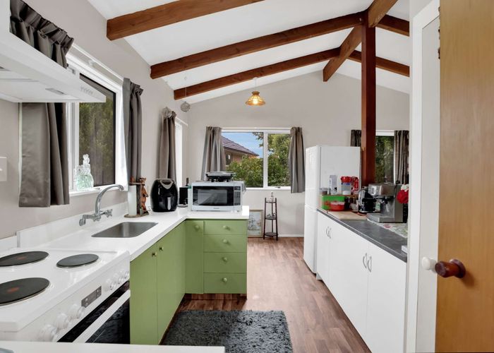  at 1 Englefield Road, Belfast, Christchurch