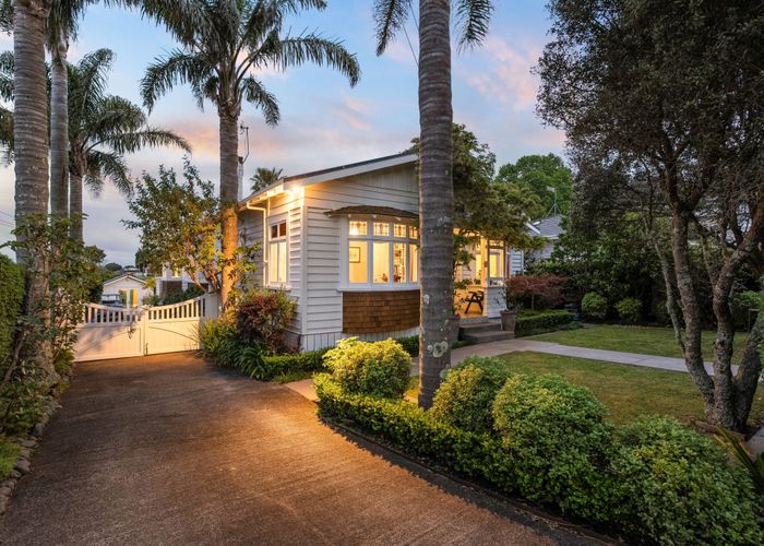  at 72 Alberton Avenue, Mount Albert, Auckland