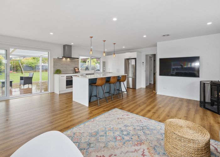  at 4 Bradley Place, Lynmore, Rotorua