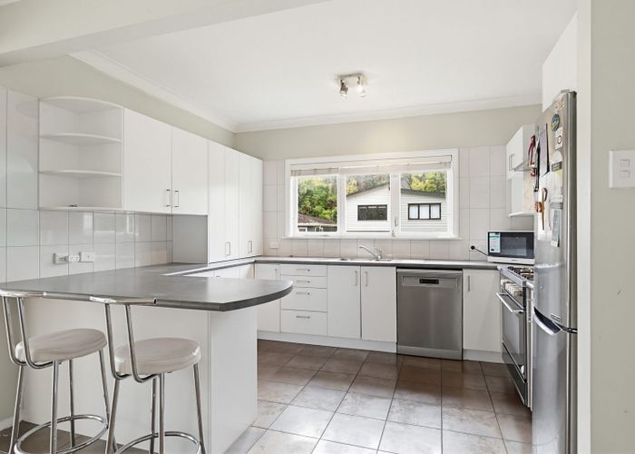  at 4 Bell Street, Tawa, Wellington, Wellington