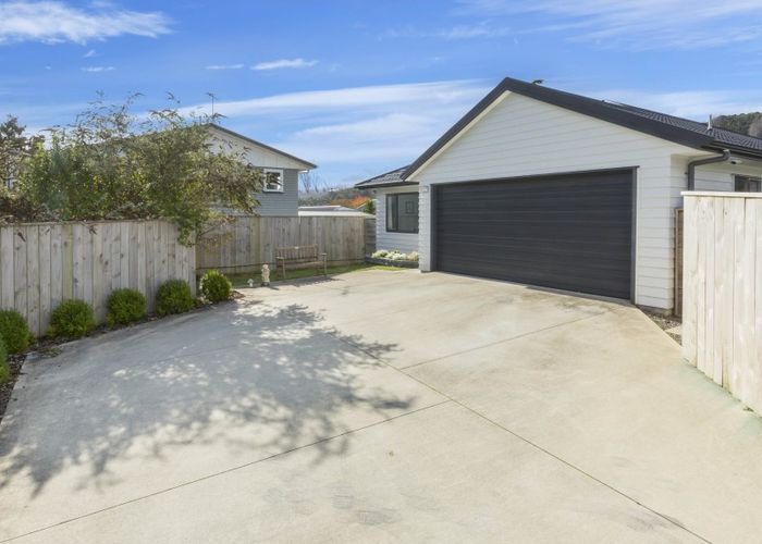  at 14 Poppy Watts Grove, Stokes Valley, Lower Hutt
