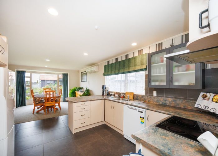  at 27 Leander Place, Milson, Palmerston North