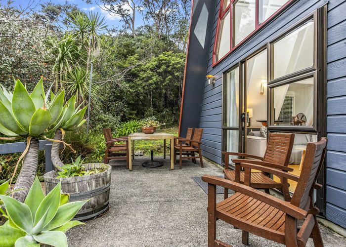  at 52 Bay Road, Ostend, Waiheke Island