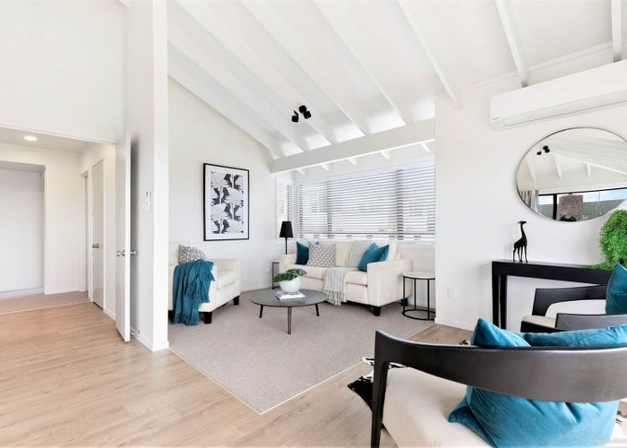  at 39a Parr Terrace, Castor Bay, North Shore City, Auckland