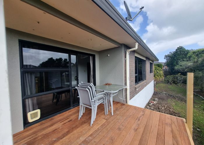  at 1/7 Waterford Way, Beachlands, Auckland