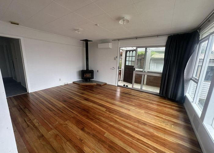  at 5 Bird Grove, Stokes Valley, Lower Hutt, Wellington