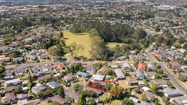  at 13 Albemarle Place, Massey, Auckland