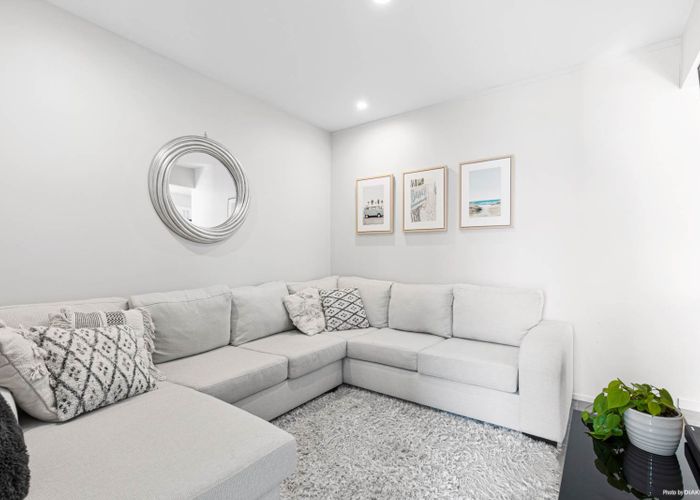  at 42 Makamaka Lane, Albany Heights, Auckland