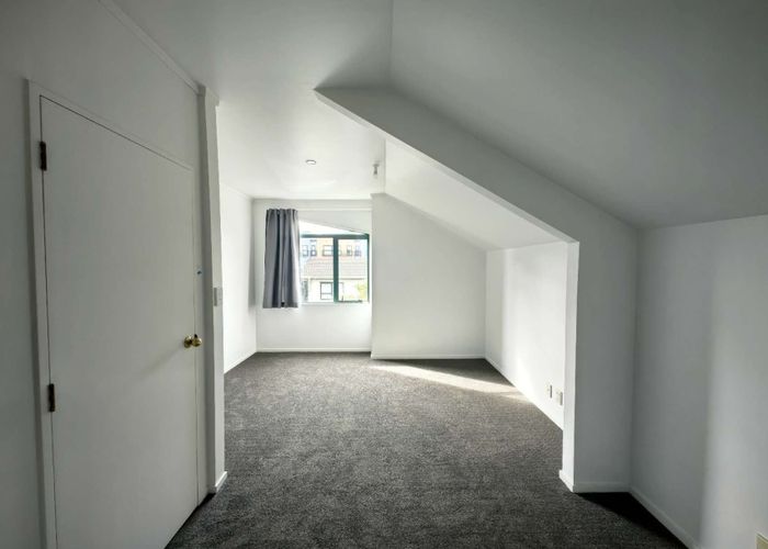  at 14A Pine Street, New Lynn, Waitakere City, Auckland