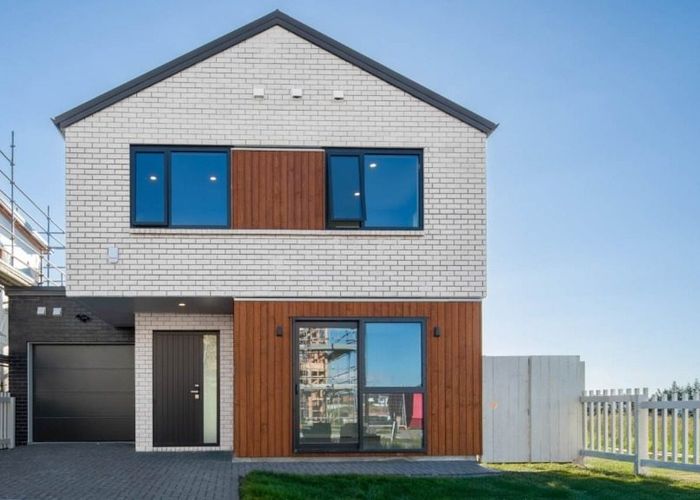  at 48 Taipahitini Road, Rosehill, Papakura