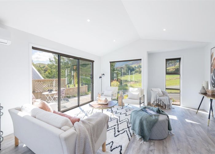  at 6 Old Farm Road, Stoke, Nelson