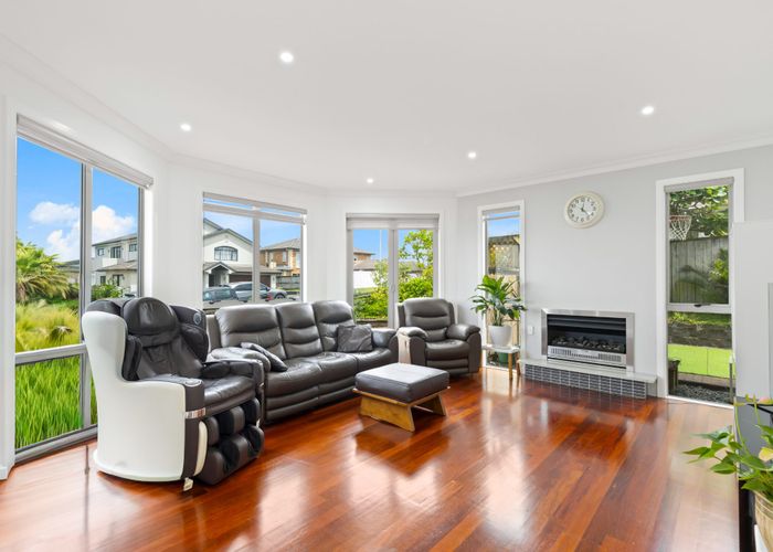  at 3 Corricvale Way, Northcross, North Shore City, Auckland