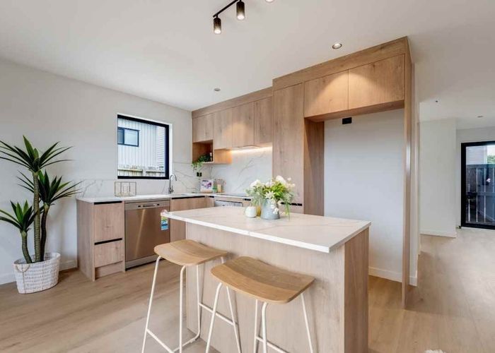  at 6 Trimmer Terrace, Papatoetoe, Manukau City, Auckland