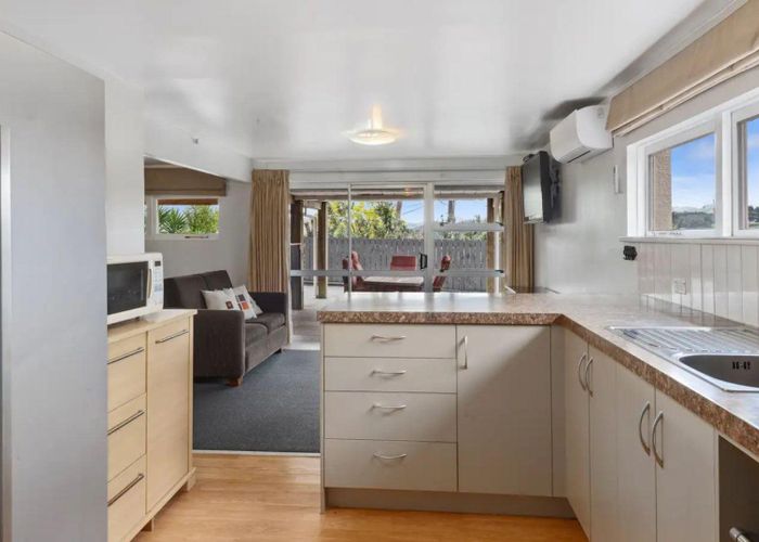  at 5 Clotworthy Crescent (Downstairs), Onerahi, Whangarei, Northland