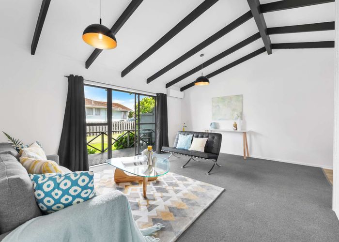  at 2/56 Henwood Road, Mangere East, Manukau City, Auckland