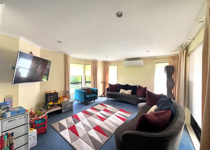  at 5 Senator Drive, Manurewa, Manukau City, Auckland