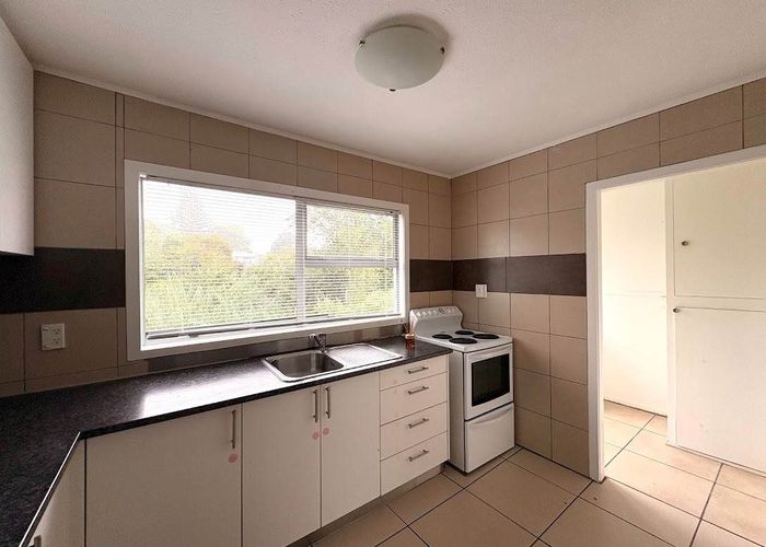  at 3/44 Chippendale Crescent, Birkdale, North Shore City, Auckland